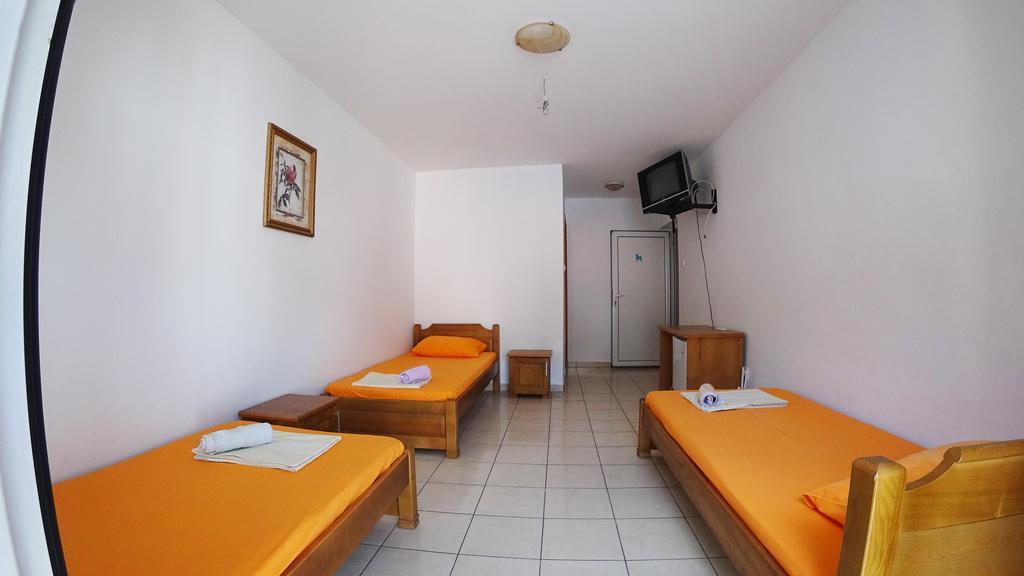 Guesthouse Sun Hostel Μπούντβα Εξωτερικό φωτογραφία