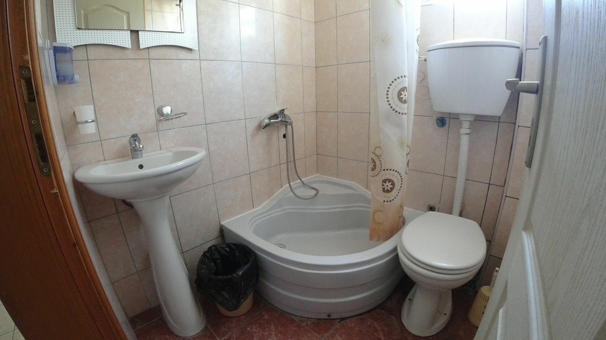 Guesthouse Sun Hostel Μπούντβα Εξωτερικό φωτογραφία