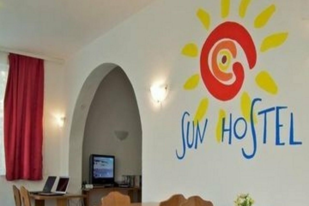 Guesthouse Sun Hostel Μπούντβα Εξωτερικό φωτογραφία