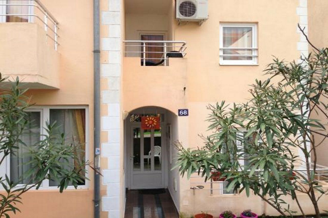 Guesthouse Sun Hostel Μπούντβα Εξωτερικό φωτογραφία