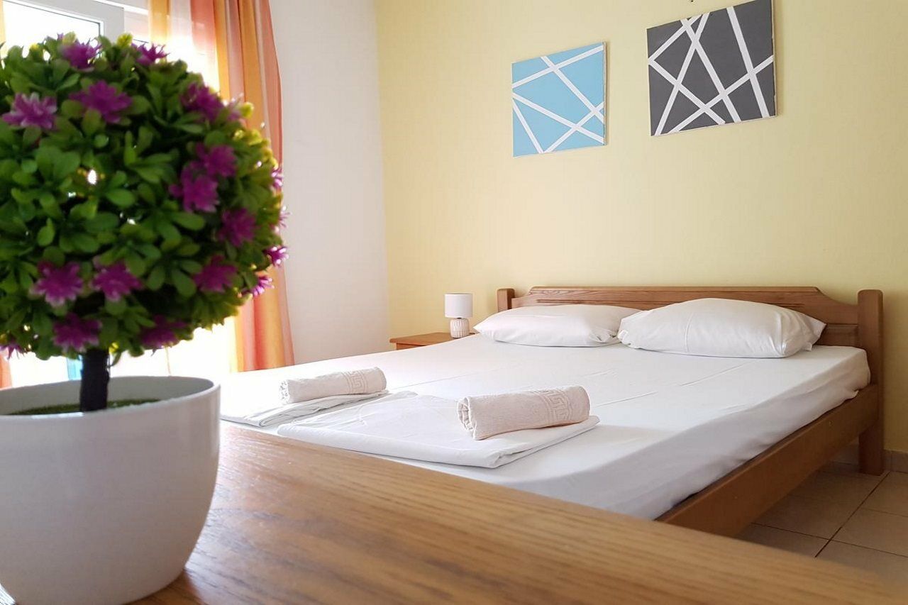 Guesthouse Sun Hostel Μπούντβα Εξωτερικό φωτογραφία